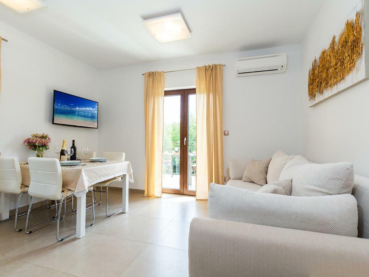 Apartment Gioia