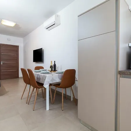 Apartments Gioia Poreč Extérieur photo