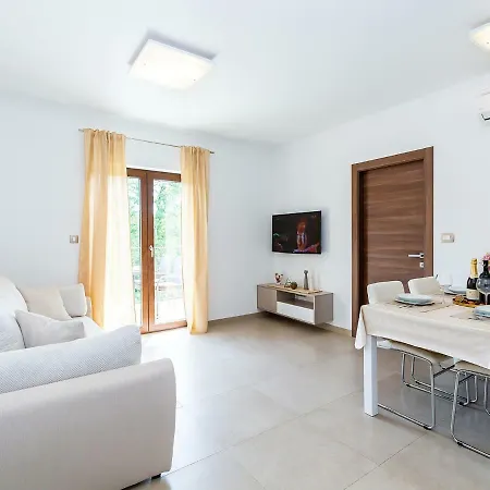 Apartments Gioia Poreč Extérieur photo